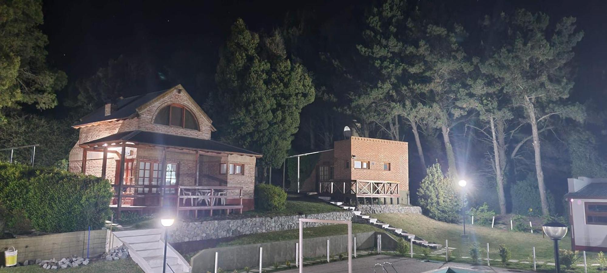 Cabañas Casa Alpina Tandil Exterior foto